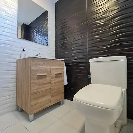 Atico Completo Jaime I Apartment