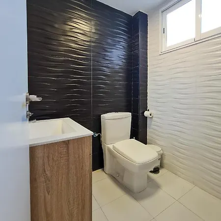 Atico Completo Jaime I Apartment *